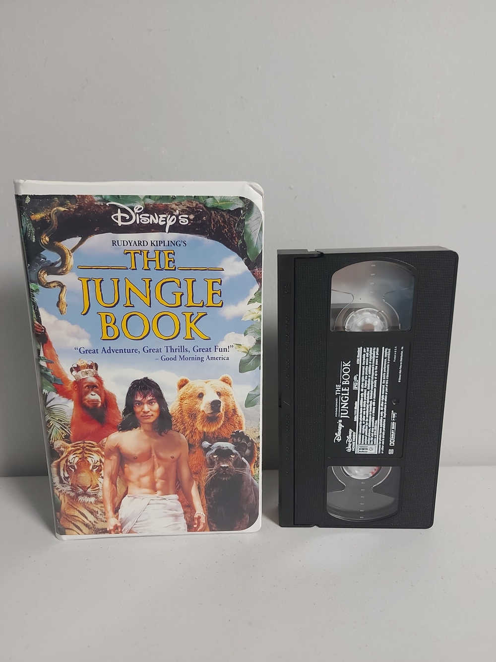 Disney’s The Jungle Book VHS (1994 Live Action, Clamshell
